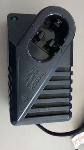Carregador de Bateria Original Bosch Al1411Dv