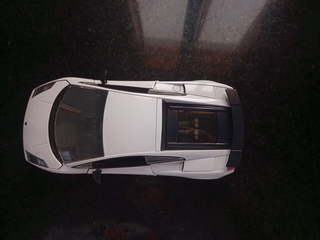 Lamborghini jada 1/24 - Foto 3