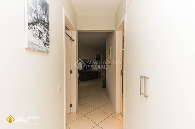 Apartamento para venda tem 71 m² com 2 quartos e 1 vaga em Itacorubi - Florianópolis - SC - Foto 9