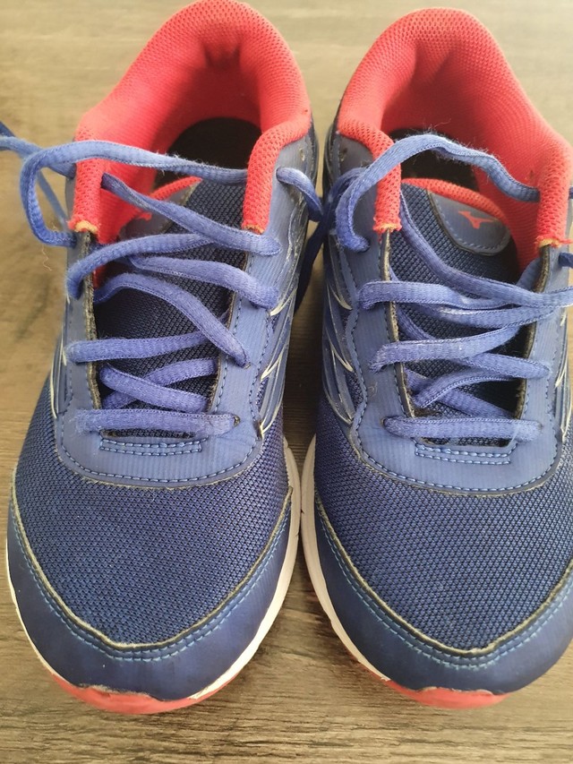 tenis mizuno infantil numero 33
