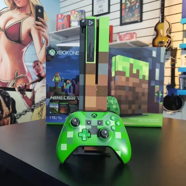 Jogo Minecraft Legends Deluxe Edition - Xbox One / Series em Promoção na  Americanas