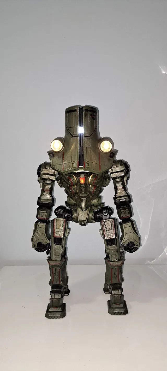 CHERNO ALPHA EM EXCELENTE ESTADO DE CONSERVAÇÃO. 