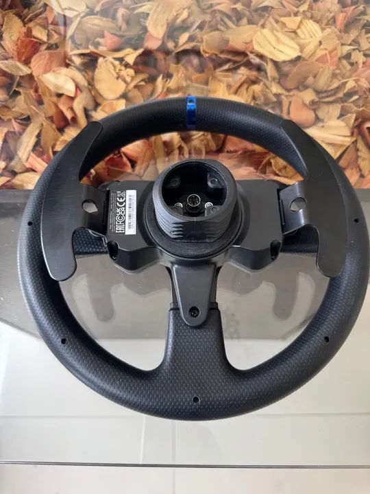 Volante Thrustmaster T300RS GT Edition para PC, PS5 e PS4 + Aro Add-on Ferrari F1 Wheel. - Foto 6