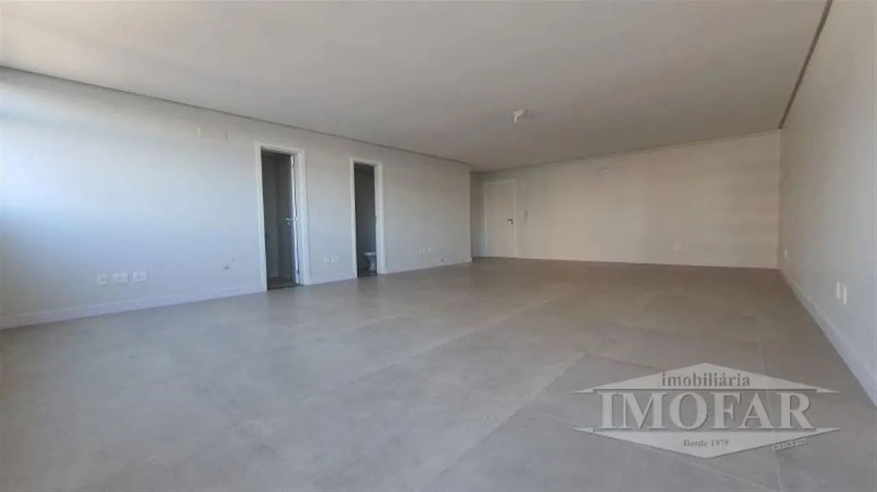 Sala comercial pronta para usar, com dois banheiros, uma vaga de garagem , espera para ar  - Foto 4