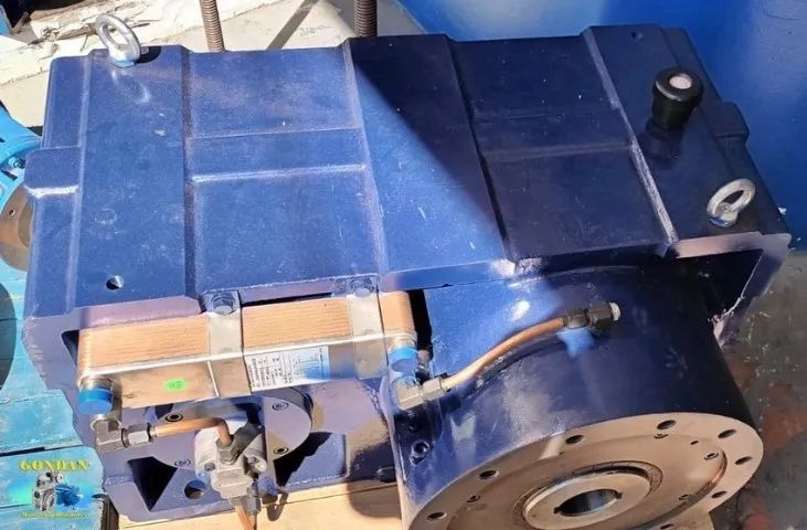 Redutor de engrenagens paralelas extrusora Modelo TZLYJ 250 sem óleo - Foto 2
