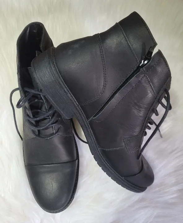 Botas Masculinas de Couro Preta