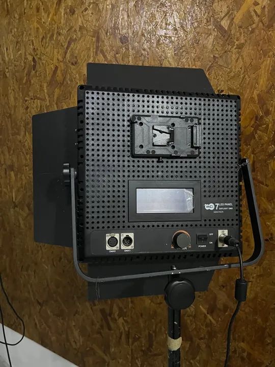 Painel de LED MCI 7 Daylight DMX 511CH - Iluminação Profissional - Foto 4