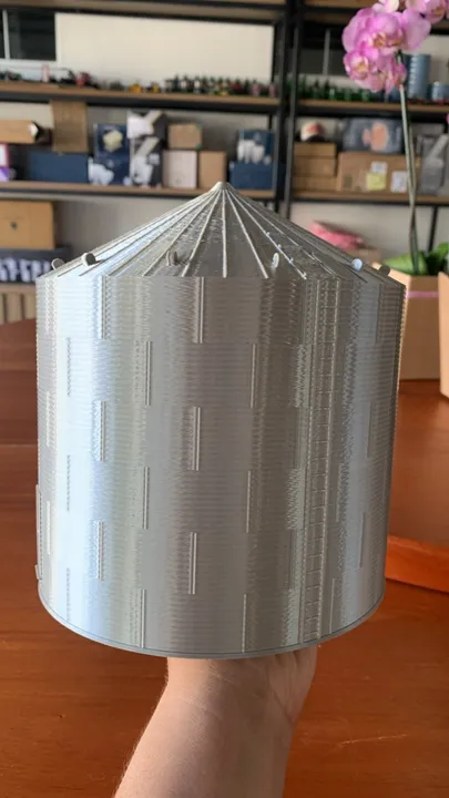 Miniatura de Silo de grãos escala 1/64