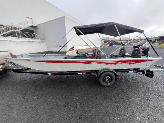 LANCHA MG NAUTICA COMET