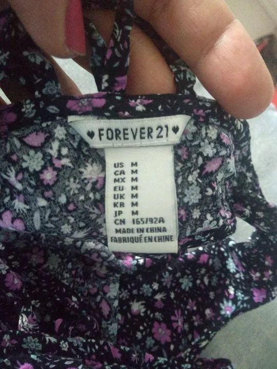 Vestido curto FOREVER 21. Importado  - Foto 3