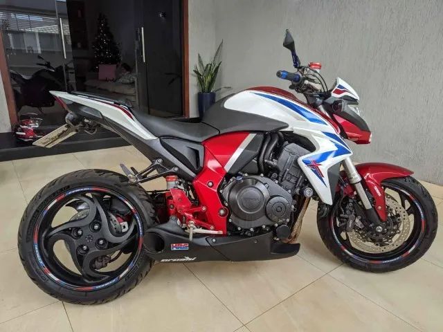 HONDA CB 1000R 2016 - 1276435867 | OLX