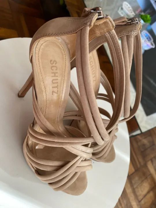 Sandália Schutz  Desapego - Foto 3