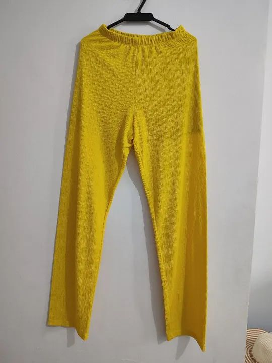 Conjunto de Cardigã e Calça Amarelo - Foto 2