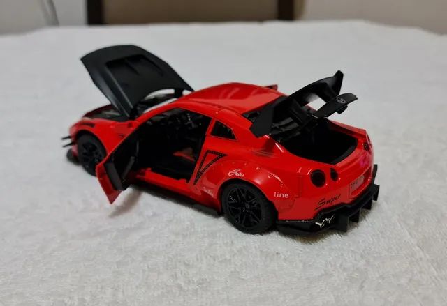 Carrinho miniatura Nissan GTR escala 1/24  - Foto 3