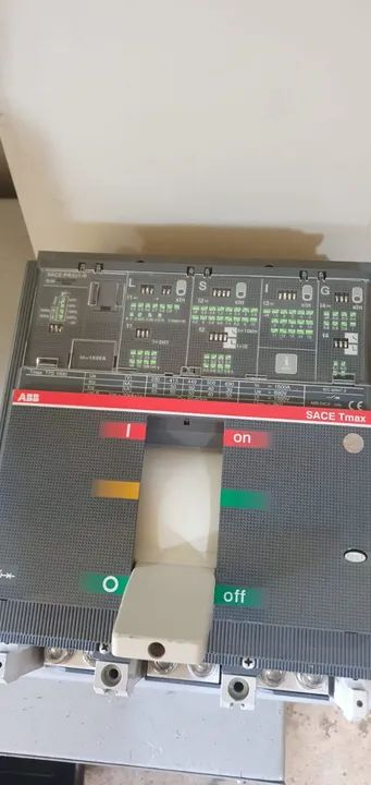 Disjuntor ABB TMAX T7S 1600A Caixa Moldada - Foto 6