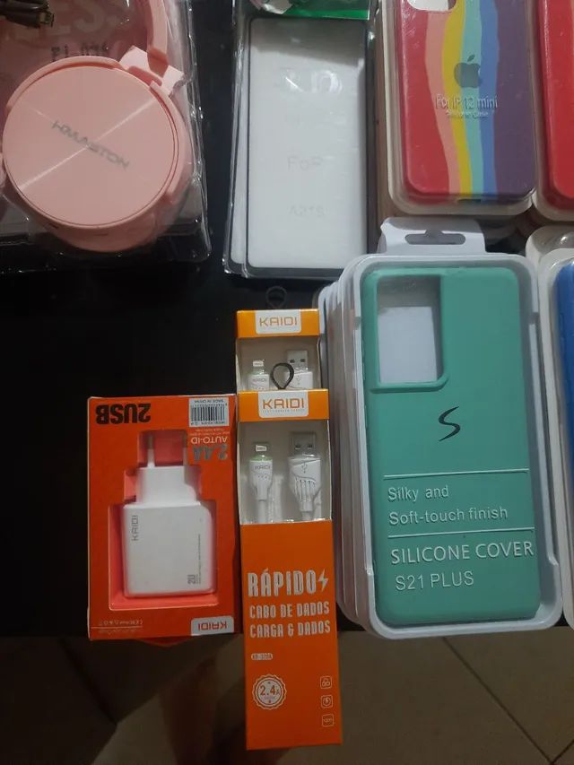 Kit de  Capas de Celular Aveludadas  - Foto 3