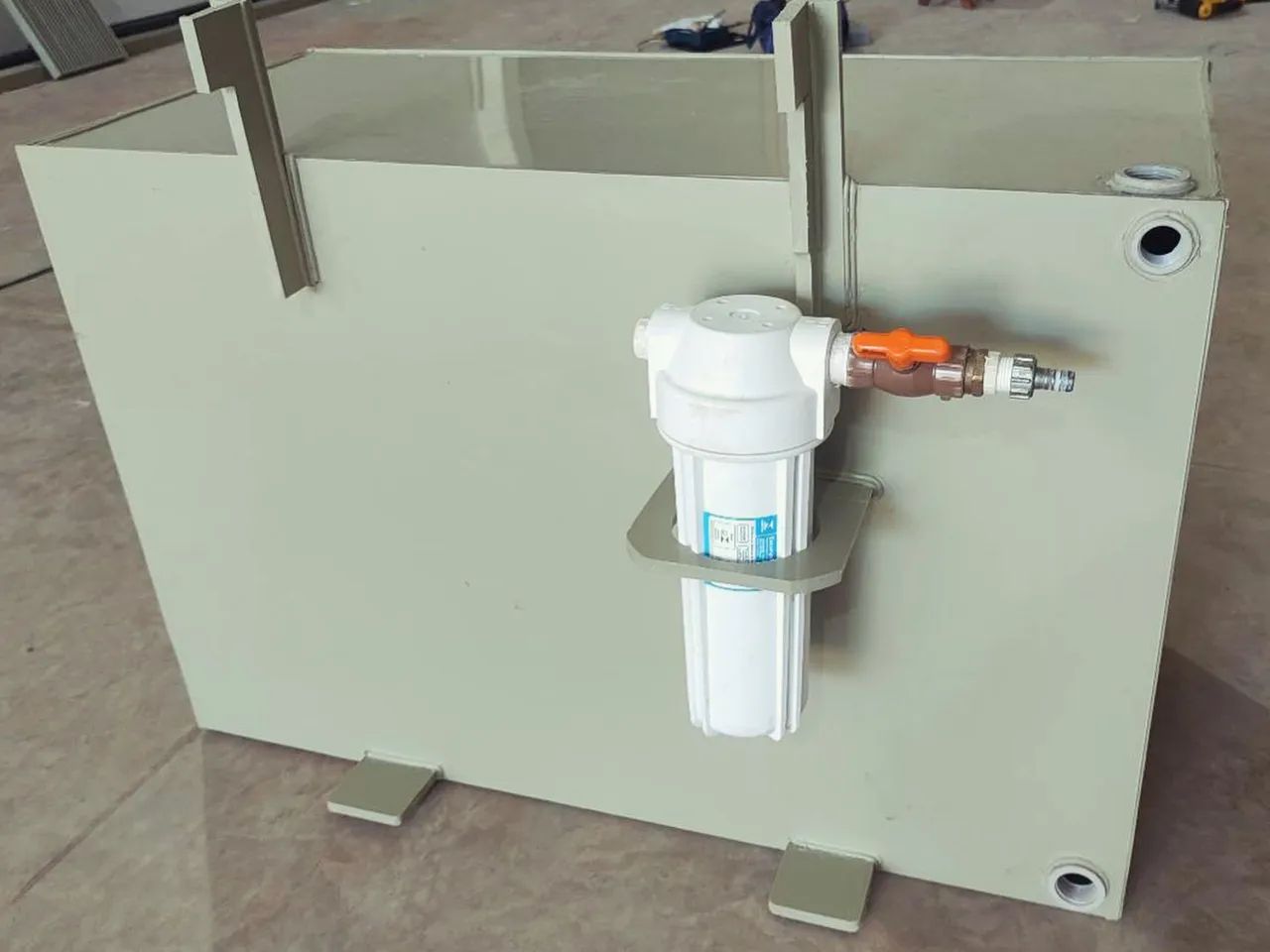 Caixa d?água sobre medida para Motorhome