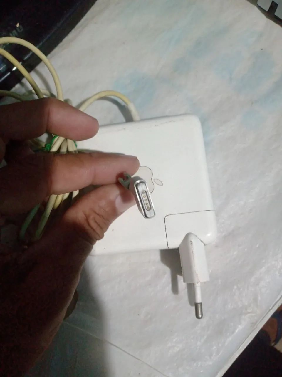 Carregador da Apple modelo a1424 - Foto 4