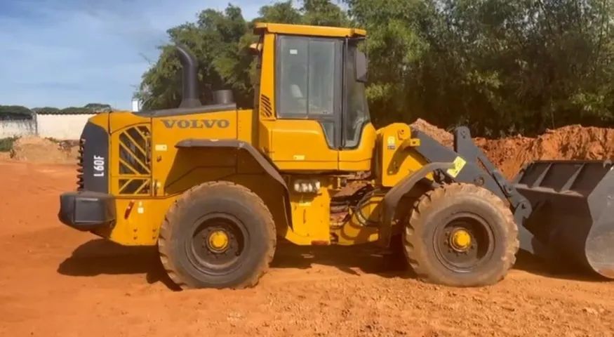 Pa Carregadeira Volvo 2017 L60F  - Foto 5