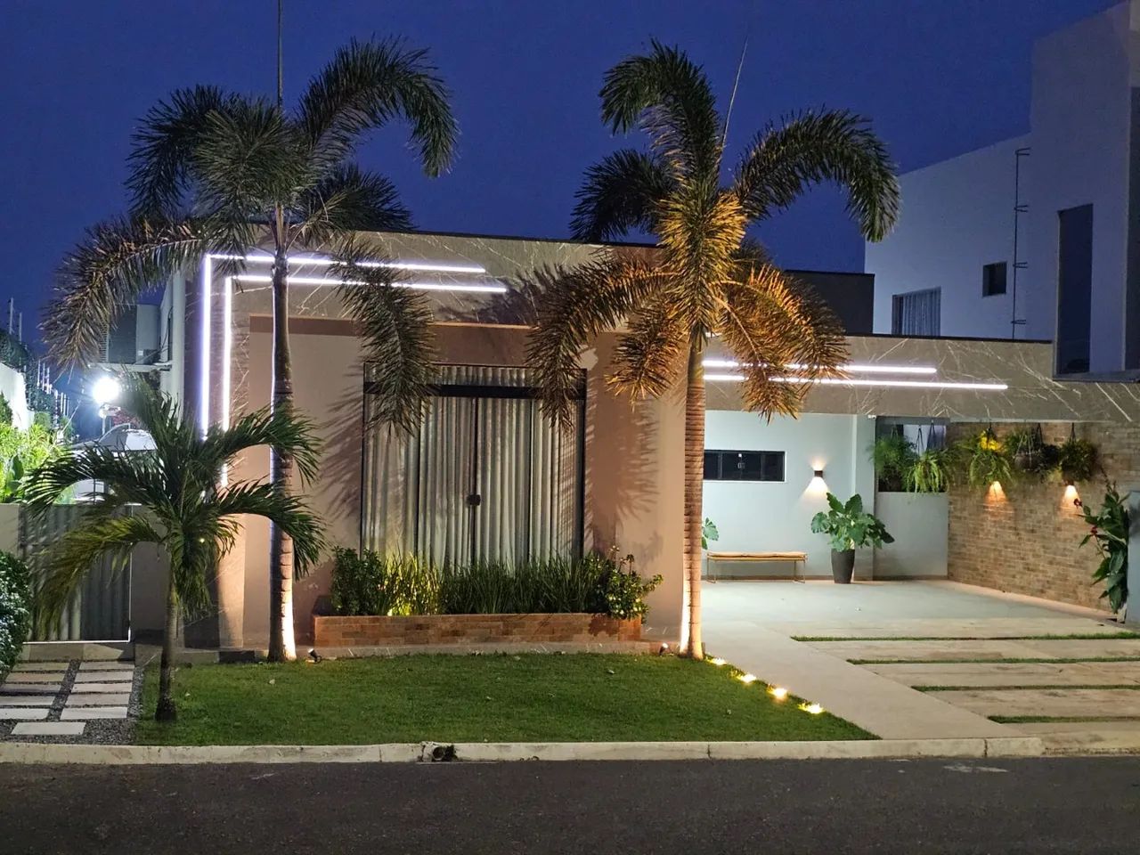 Casa à Venda