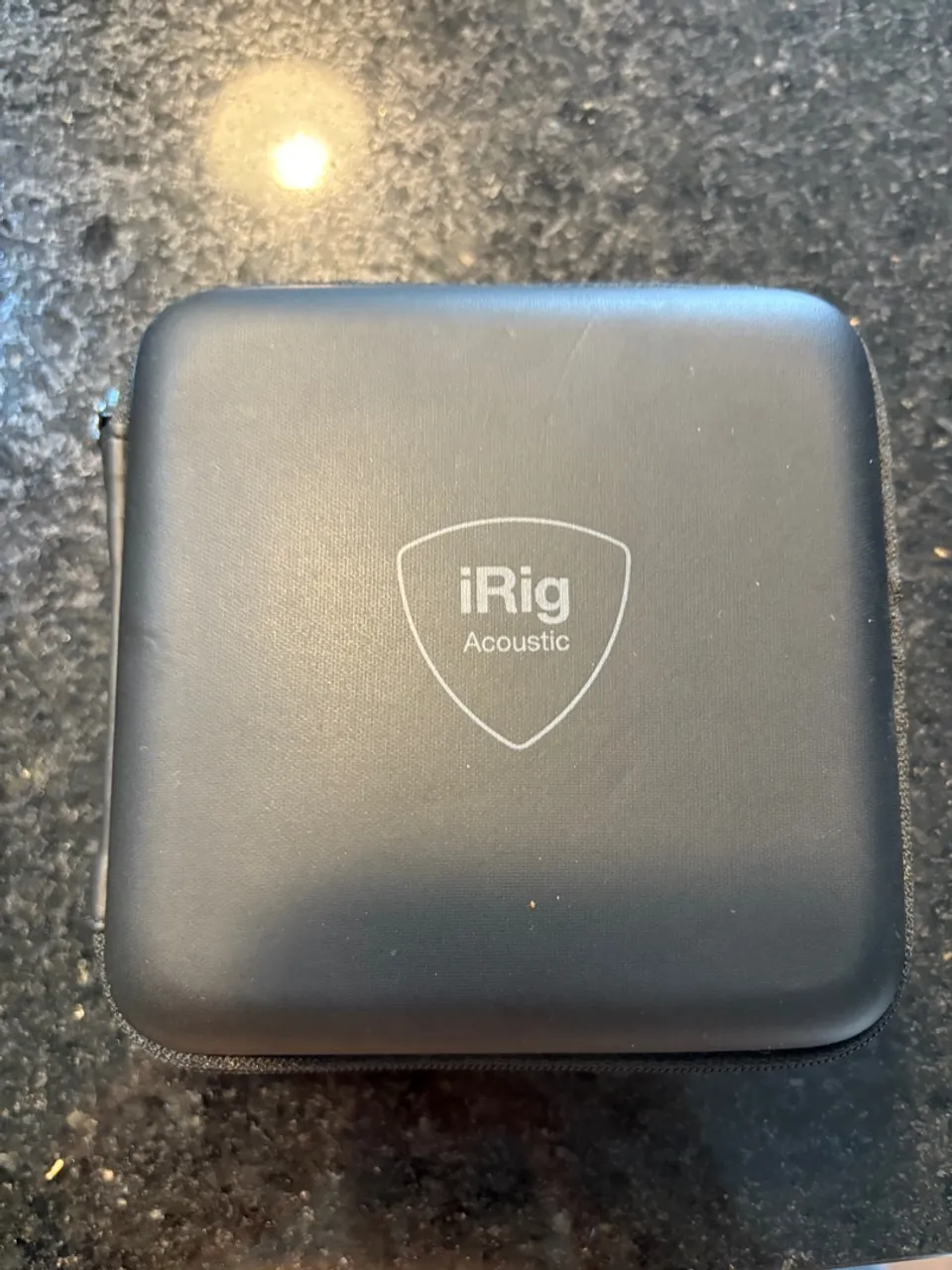 iRig Acoustic - Interface para violão e outros instrumentos acústicos