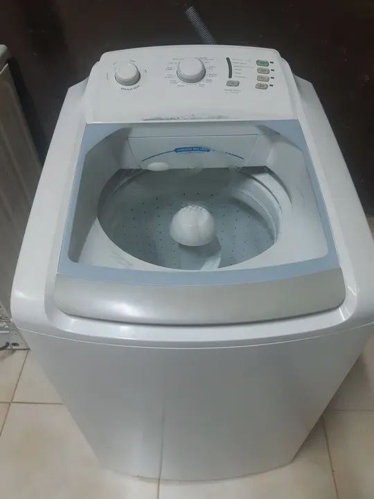 Máquina de Lavar Electrolux 10kg 