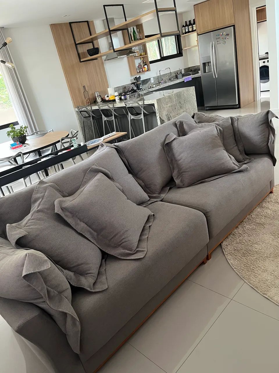 Sofá Elegante 2,60 x 1,00m - Foto 2