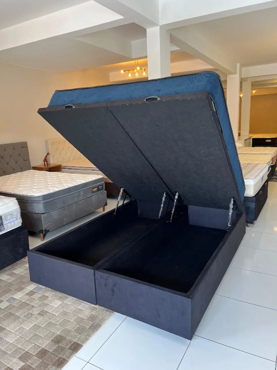 Cama de BAÚ QUEEN TOP COM COLCHÃO  - Foto 3