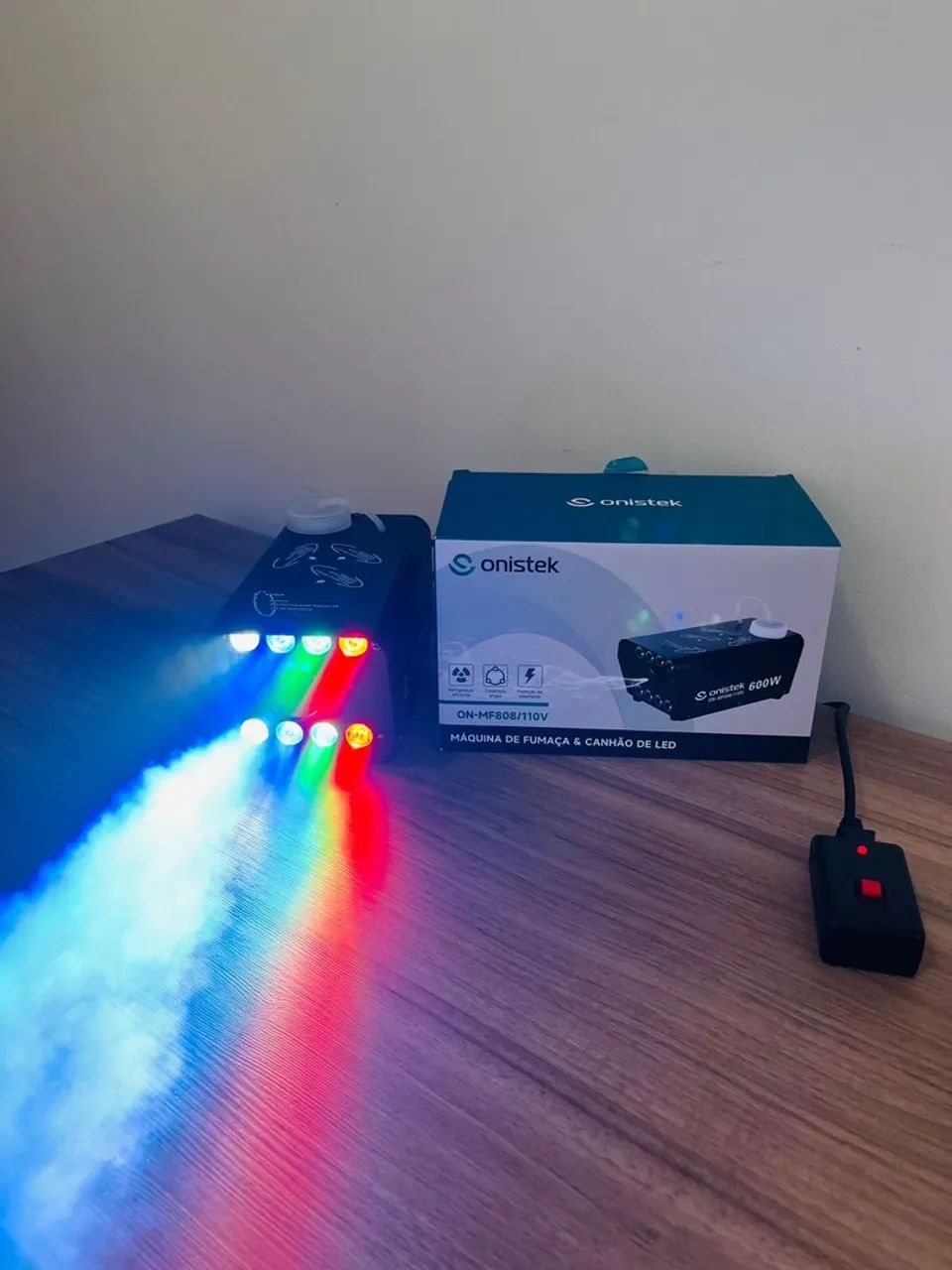 Máquina de Fumaça 600W com 8 LEDs - Foto 3