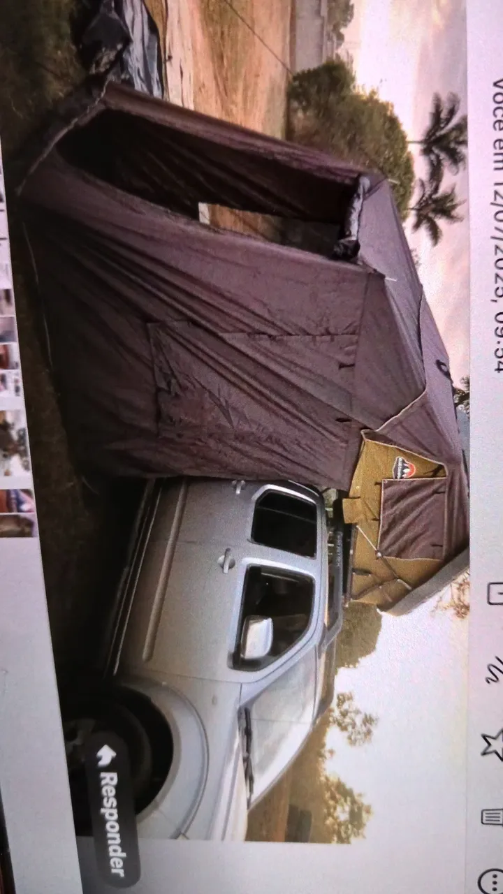 Tenda para camping acoplada em carro