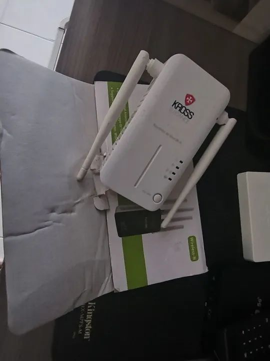 Repetidor de Sinal Wi-Fi Kross, ac. troca 