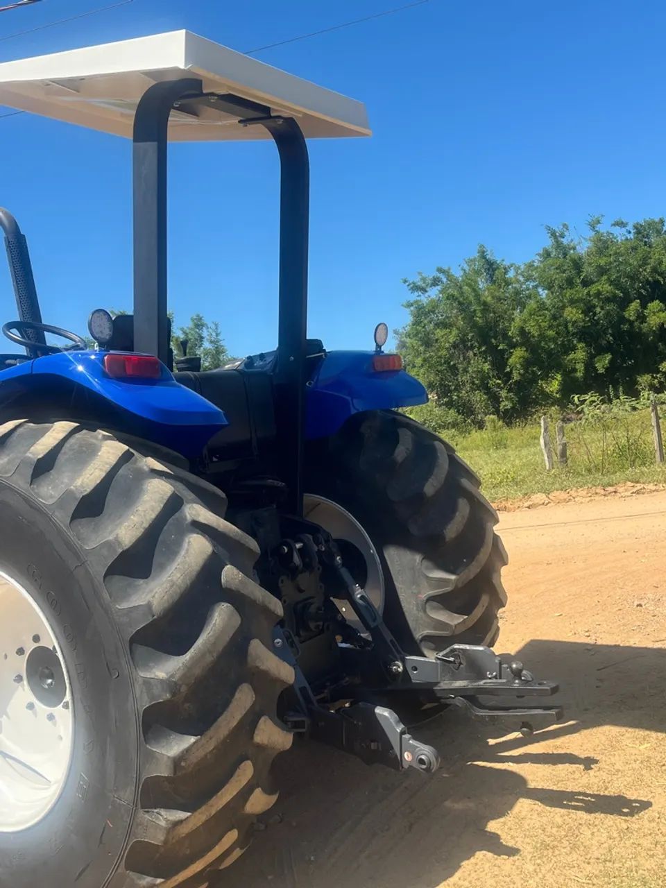 Vende um trator tm 140 New Holland ano 2002 - Foto 4