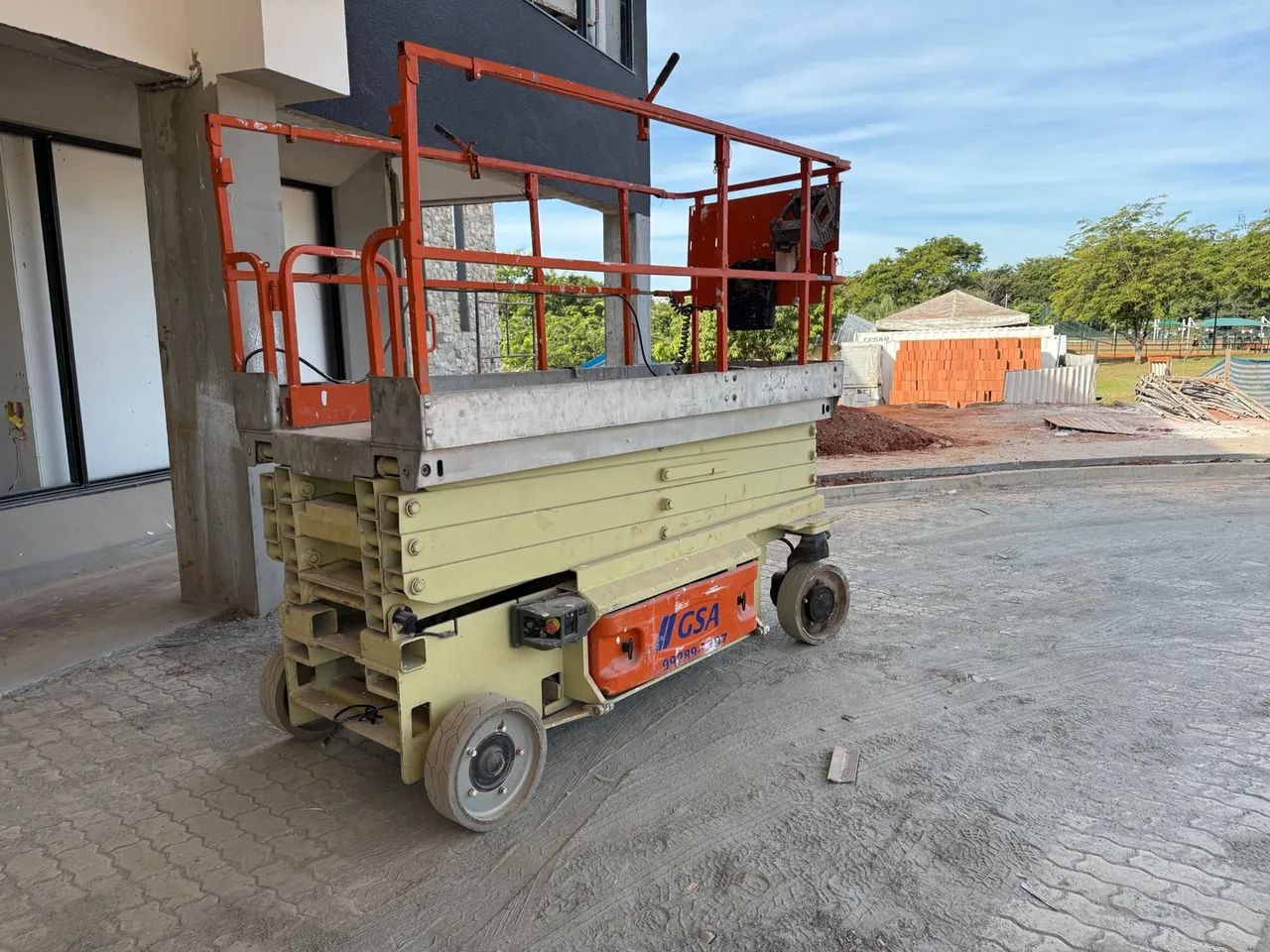 Aluguel de plataforma elevatória. - Foto 5