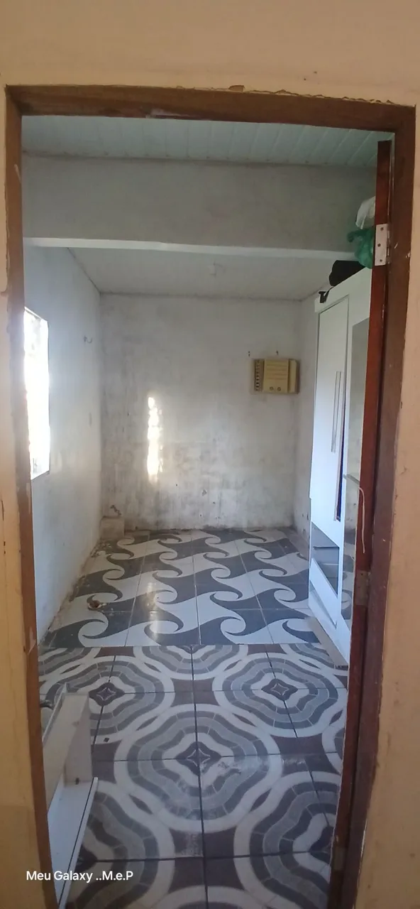 ALUGA SE CASA