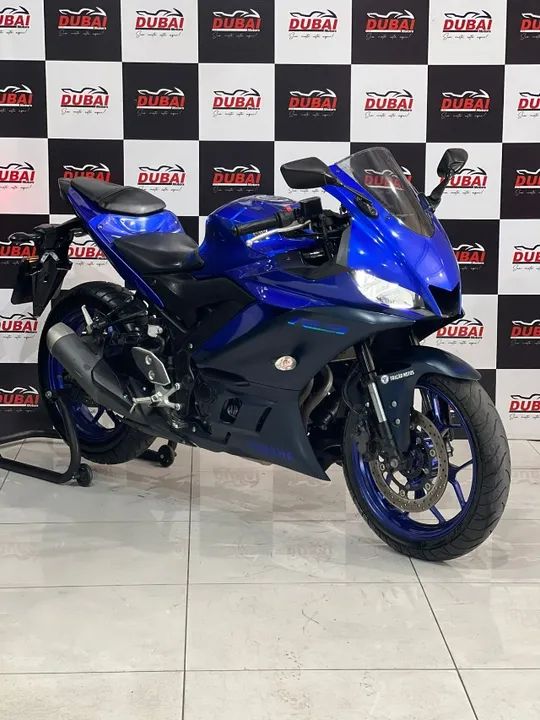 YAMAHA R3 2023 - Foto 7