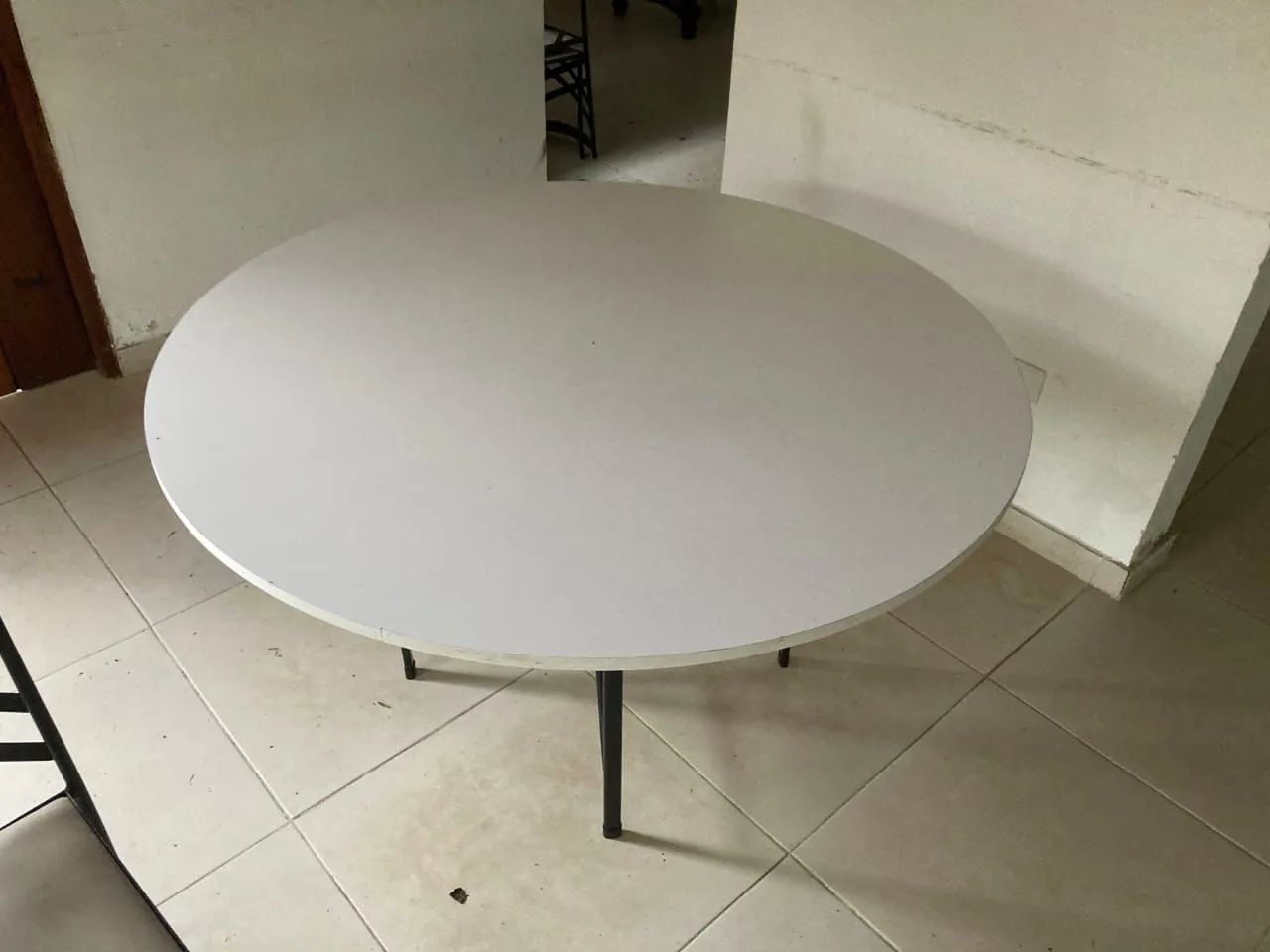 Conjunto de mesa e  6 Cadeiras para Jantar  - Foto 5