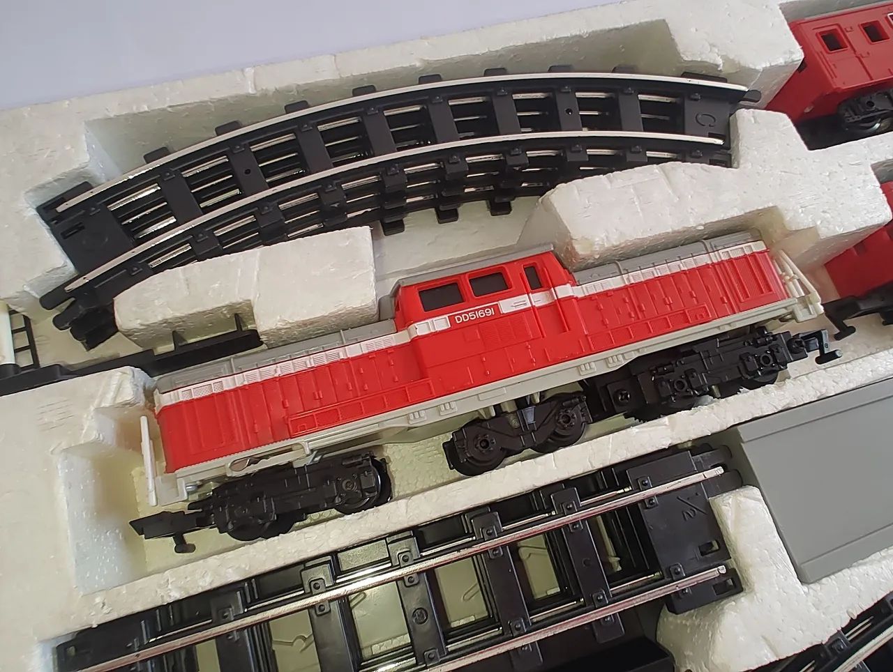 Conjunto ferrorama tomy estrela DD-51 muito novo - Foto 3