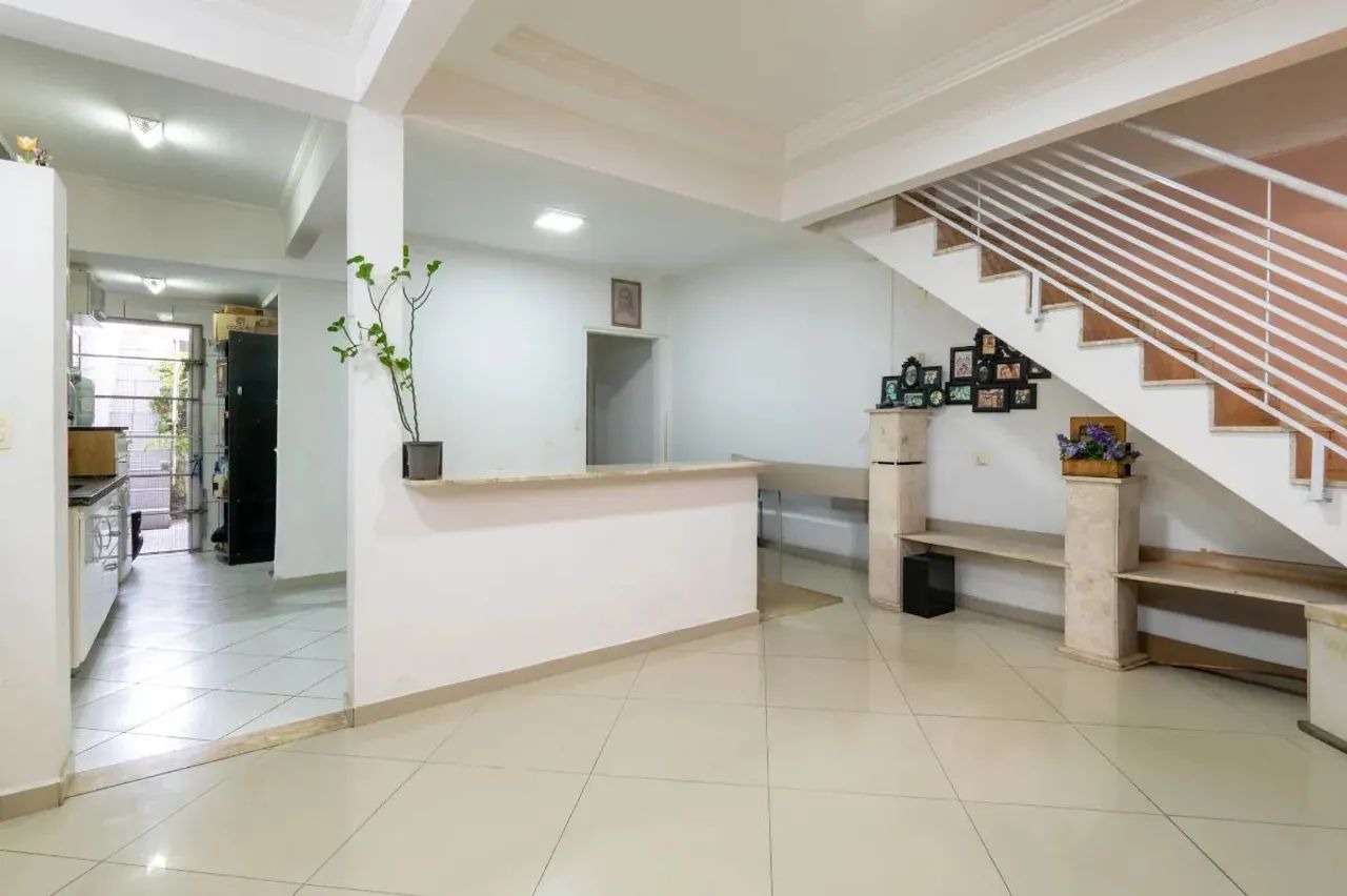 Sobrado para venda com 4 quartos, sendo 1 suíte, 230m² - Foto 4