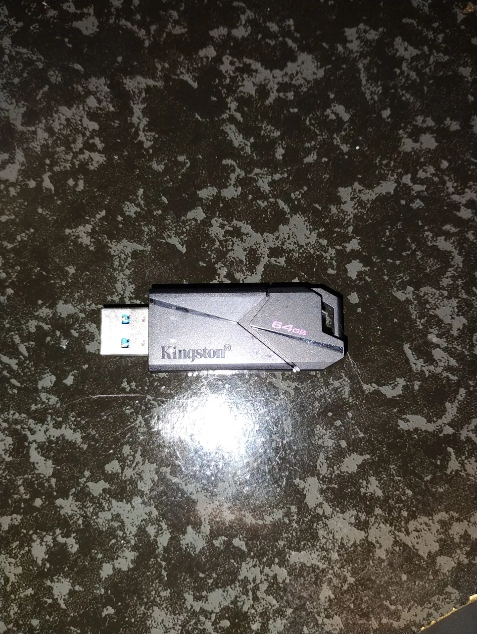 Pen Drive Kingston 64GB