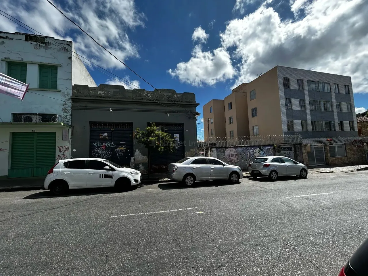 Lote/Área/Terreno com 640m² no Santa Tereza