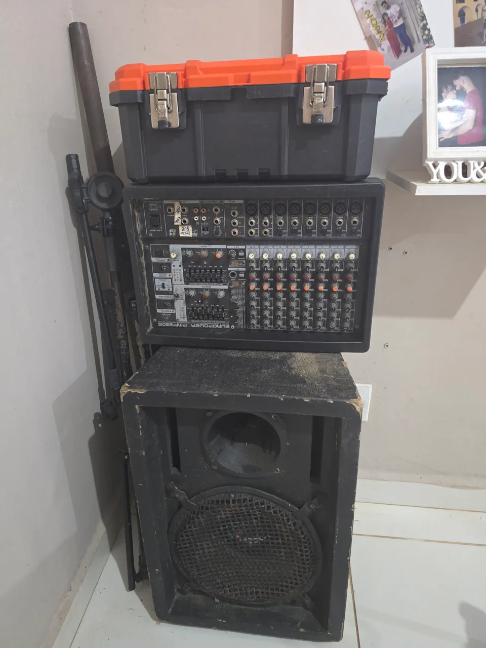 Conjunto de Som - Mixer, Caixa Acústica e Cabos Maleta