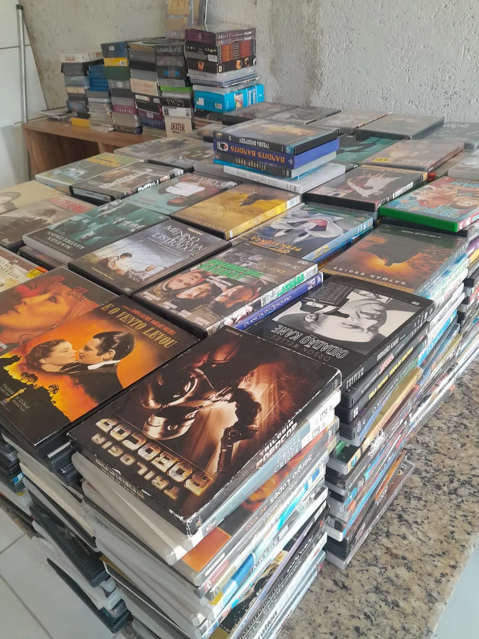 Coleção de DVDs - Diversos Filmes e Séries