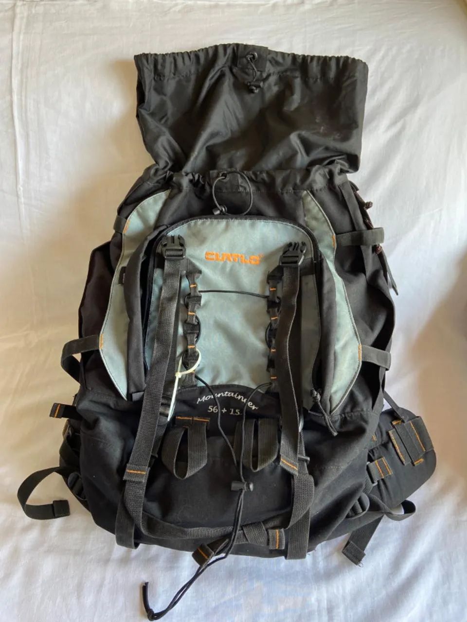 Mochila CURTLO Mountaineer 56+15 - Excelente Estado - Foto 3