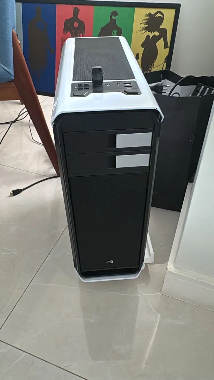 Gabinete gamer Aero 500 midtower  - Foto 2