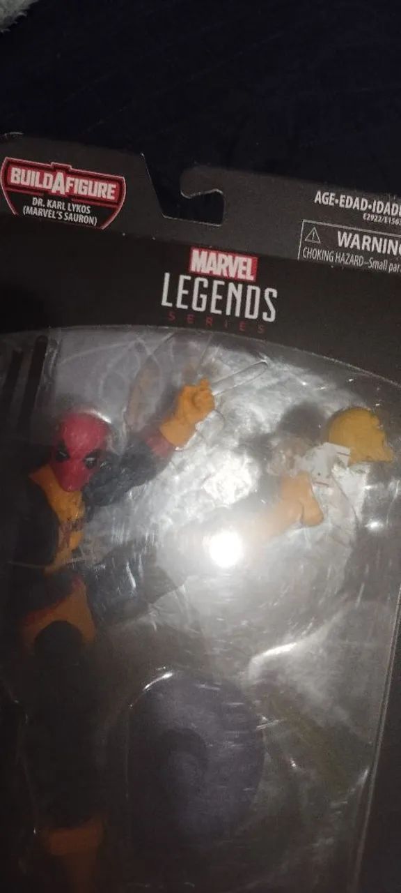 Boneco Marvel Legends Deadpool sauron baf - Foto 3