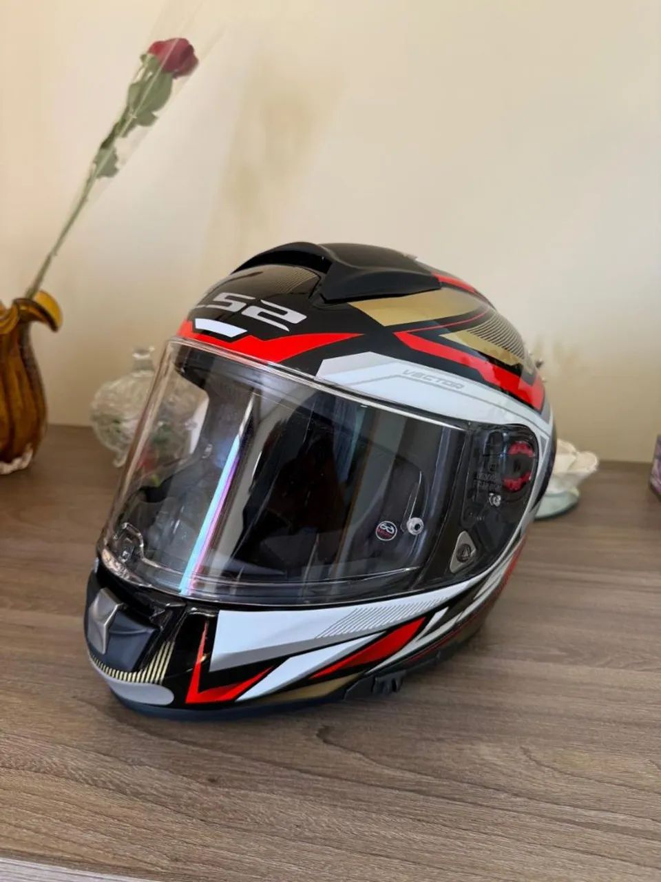 OPORTUNIDADE!!!! Capacete LS 2 Vector Tri-Composto Pouquíssimo Uso Tamanho 56 