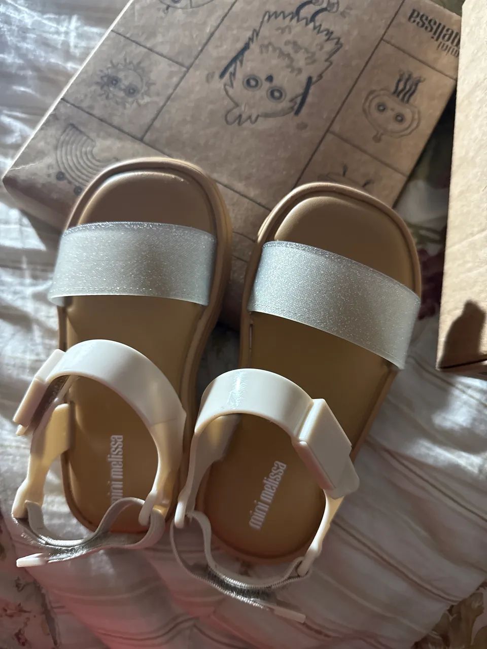 Mini Melissa nova nunca usada - Foto 2