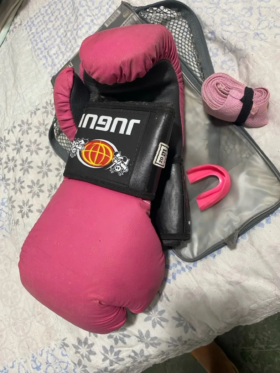 Luvas de Boxe Muay Thai Rosa Everlast TAM 12 Oz - Foto 4