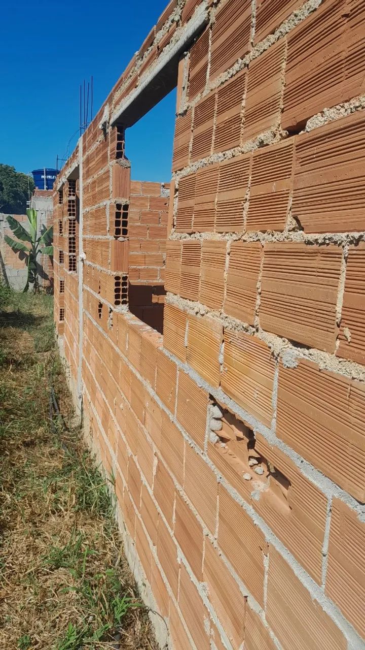 Vendo casa em buzios no tijolo com 2 quartos pronto para laje - Foto 4