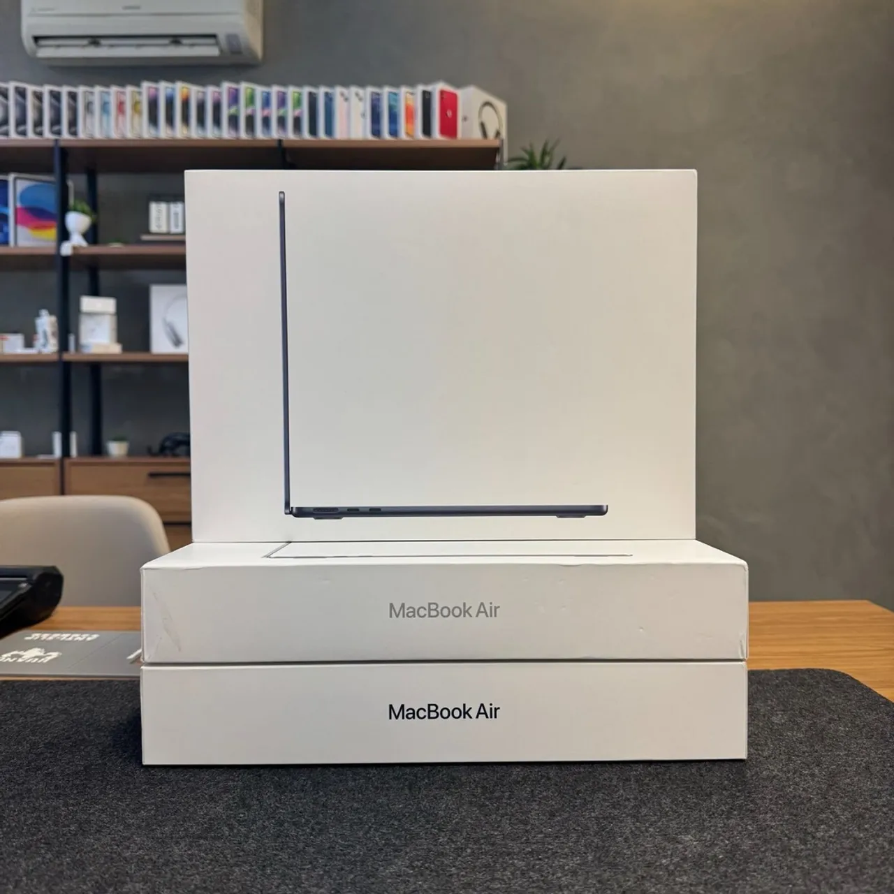 MacBook Air M4 LACRADO Sky Blue